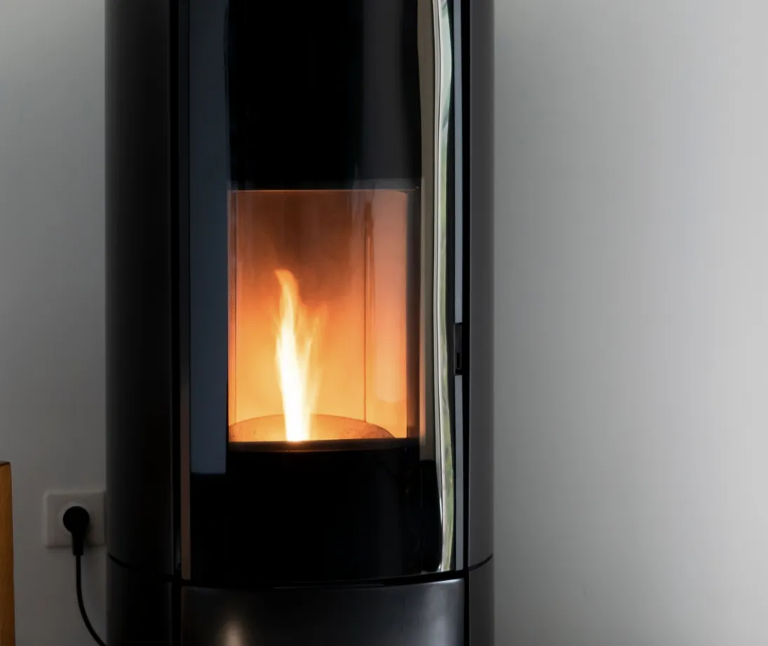 Chauffage économique avec un poêle à granulés - Bergé Energies à Limoux
